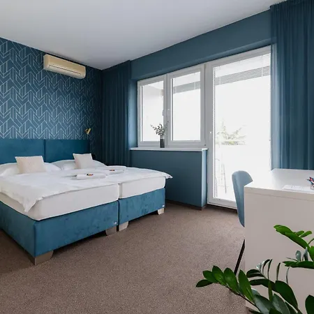 Tofi Bed & Breakfast