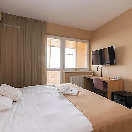 Tofi Bed & Breakfast