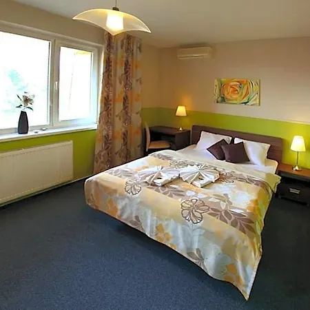 Tofi Bed & Breakfast 3*
